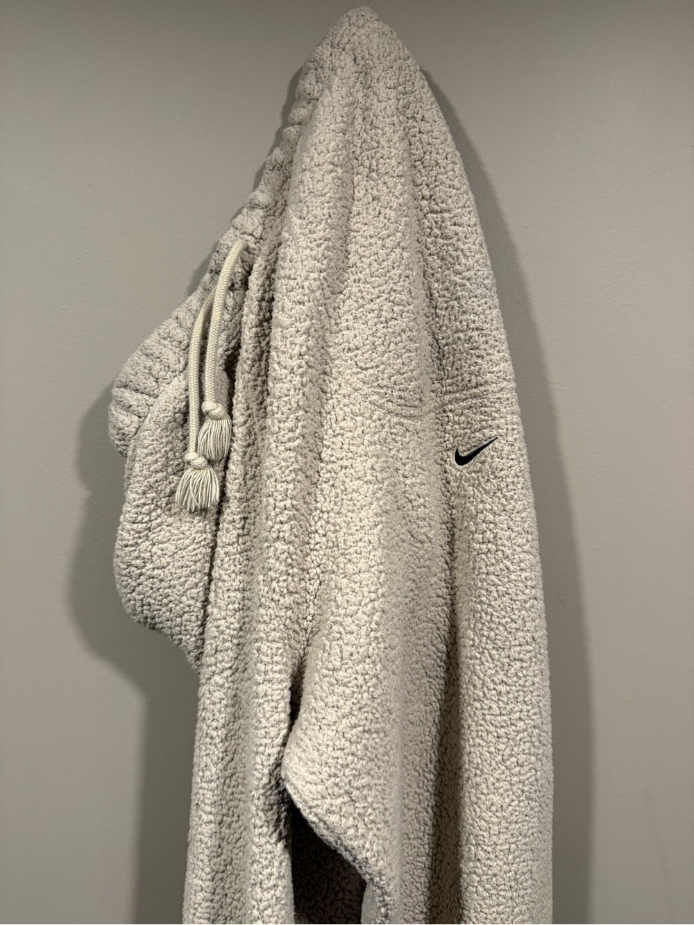 Nike Mens Cream Sherpa Jogger Pants image 5